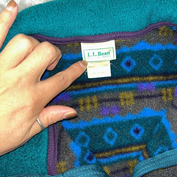 Vintage LL. Bean Aztec fleece vest - Picture 2 of 10